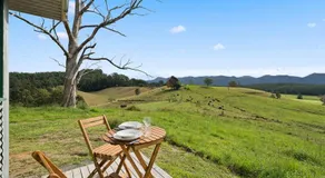 Bakers Hut - Off Grid Farm Stay - Image 4