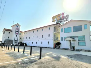Haru Hotel - Image 4