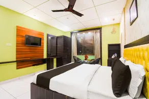 Townhouse Oak Golden Beach 5 mins drive from Shree Jagannath Temple - Image 2