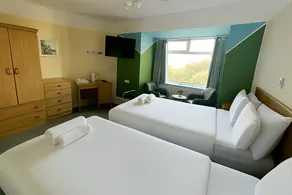 Russel Court Hotel Bournemouth Central - Image 2