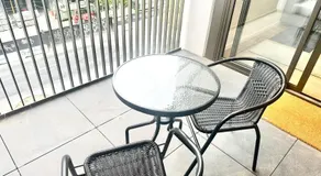 Dickson 2 BR Apt free parking&comfy&homey - Image 5