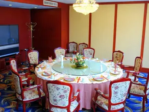 Tianjin Mayfair Hotel - Image 3