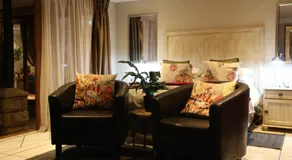 Mt Horeb Manor - Image 2