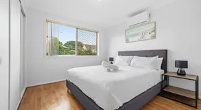 4BR House close to Sunnybank, QEII hospital,Griffith Nathan,Nissan Arena - Image 2