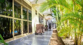 Mirembe Hotels - Source of the Nile Suites - Image 3