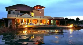 Bua Daeng Resort - Image 2