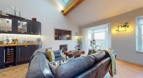 Mumbles Cottage & Stunning Ocean Views - Sleeps 4 - Image 3