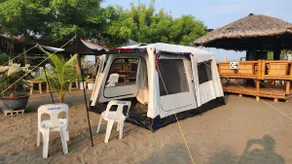Beachfront AC 3-Bedrm Villa,14pax, 10pax  xtra@500 - Image 3