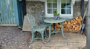 THE BOTHY SUITE BY TEMPLE WOOD - Image 5