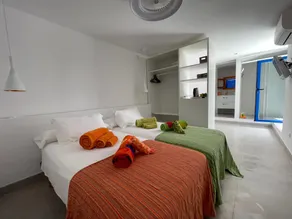 Hillside Villa Near Beaches - Image 2