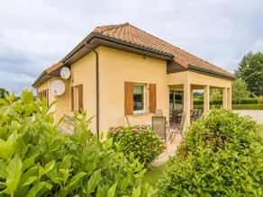 Agréable maison de vacances avec piscine privée - Image 2