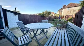 Charming 3-bedroom family home - Image 3