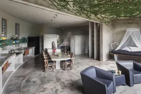 Hix Island House - Image 3