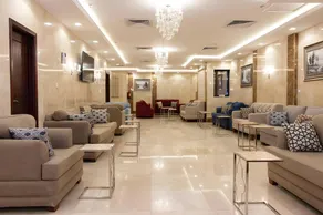 Bright Hotel - Image 4