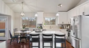 Pool, Games, King Suite 3BR Sleeps 9 - Image 3