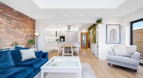 Stunning 6 Bed House with Games Room and Garden Near Pinewood -Iver - Image 2