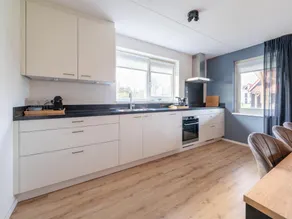 Spacious Holiday Home With Sauna - Image 5