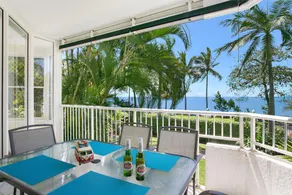 The Beach House 3BR Waterfront Apartment, Own WIFI - Image 5