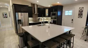 The Villa Orlando College Park Sleeps16 - Monthly Stays - Image 4