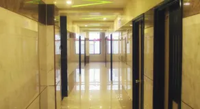 Hotel Royal Inn - Image 3
