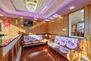 Capital O Hotel Rain Forest - Image 5