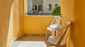 Peneka Hotel - Image 4