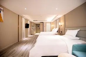Madison Hotel Zhengzhou Erqi Square - Image 5