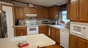 Thomas Holiday Home - Image 4