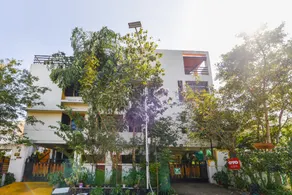 OYO Flagship 7412 Home Stay Delight Residences - Image 5