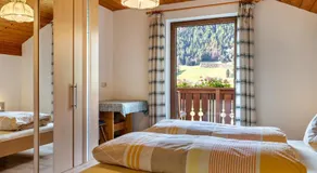 Ferienwohnung \"Glocklechnhof Sonnenschein\" mit Bergblick, Garten, Balkon & WLAN - Image 2