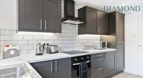 Grangemouth, 3 Bed House, Free Parking, Business or Leisure - Image 3