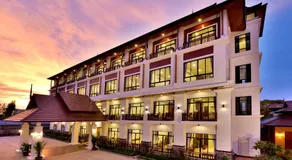 The Choice Hotel - Adults Only - Image 4