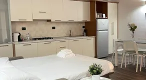 Easy Milano - Rooms and Apartments Navigli - Image 2