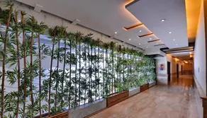 Hotel Saffron - Image 4