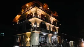 Pink Bud Cottage Manali - Nested In Nature's Lap - Image 5