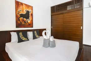 Duplex, Beachfront Peaceful Villa, with Pool - Image 5