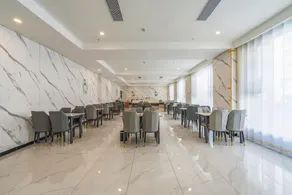 Qingdao Furamaman Hotel (Jiaodong International Airport Branch) - Image 4