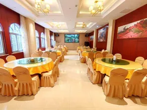 Jingfeng Hotel - Image 2