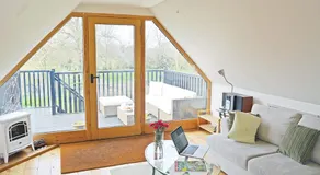 Weavers Loft - Image 2