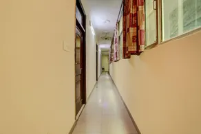 Hotel O Khusi Inn - Image 5