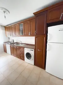 Large, quiet family apartment - Image 3