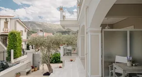 Nereides Luxury Villas - Image 5