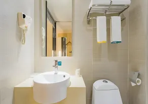 City Comfort Inn Guangzhou Tianhe District Tangxia Exhibition Center - Image 5