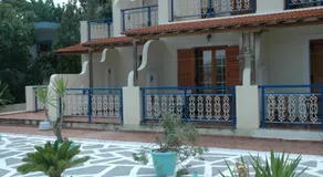 Agnanti Hotel - Image 5