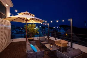 Hotel Pico - Image 2