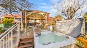 Maureens Retreat - Image 2