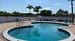 StudioBTS - Lauderdale-By-The-Sea - Image 2