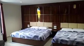 Admiral Hotel - Image 2