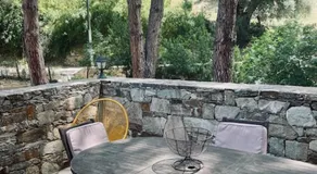 A Torra - Image 5