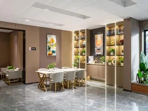 Huashu Hotel - Image 4